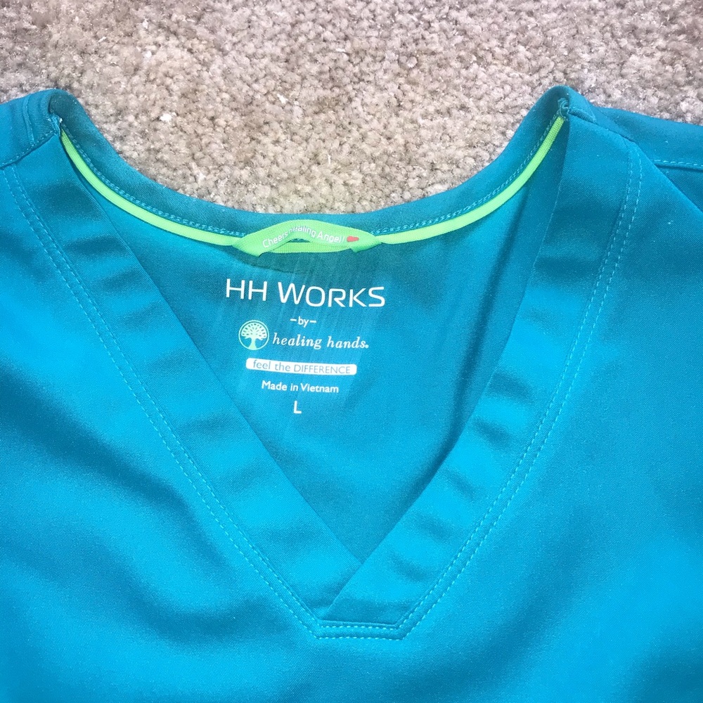 Healing hands works teal scrub set